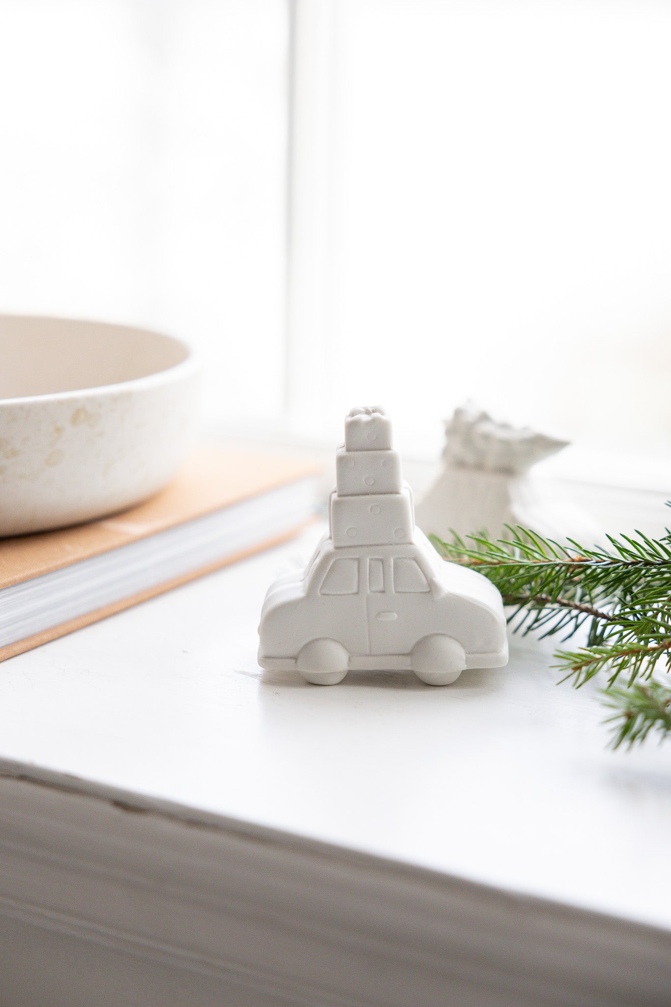 Juldekoration bil med paket